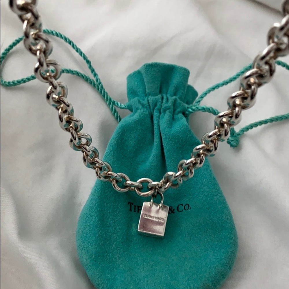 Tiffany Shopping bag necklace